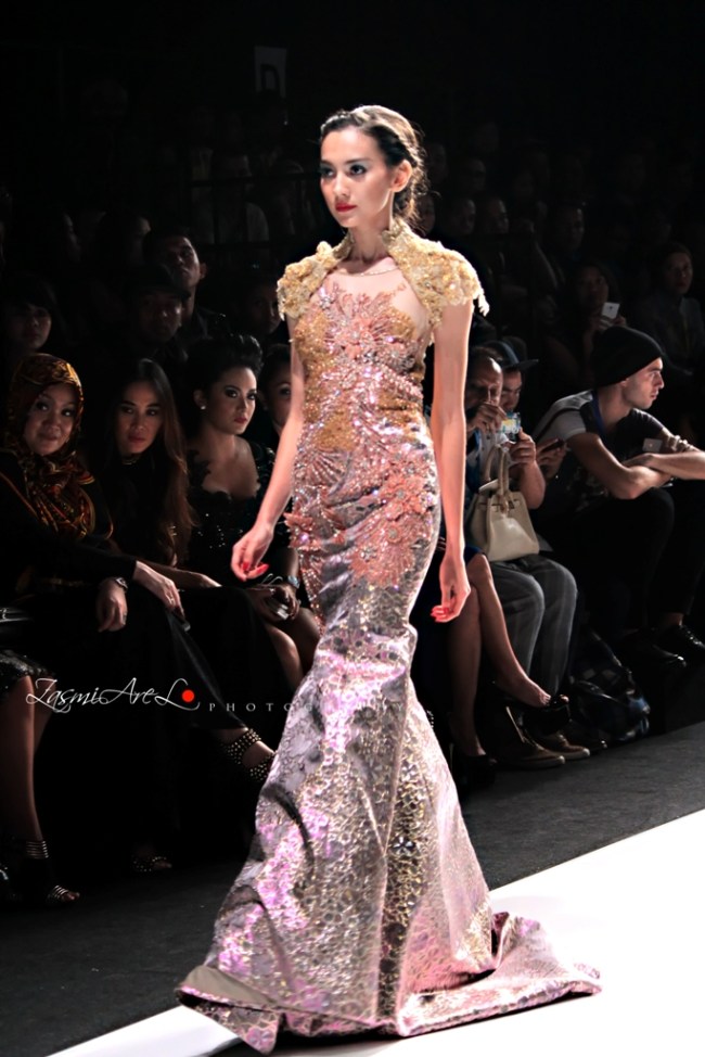 Zasmi Arel_Jakarta Fashion Week_002