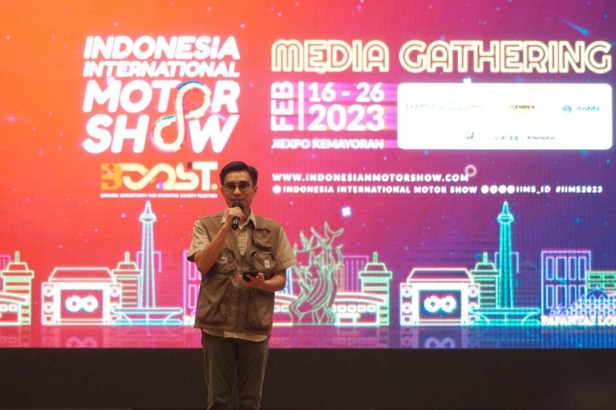Media Gathering(4)